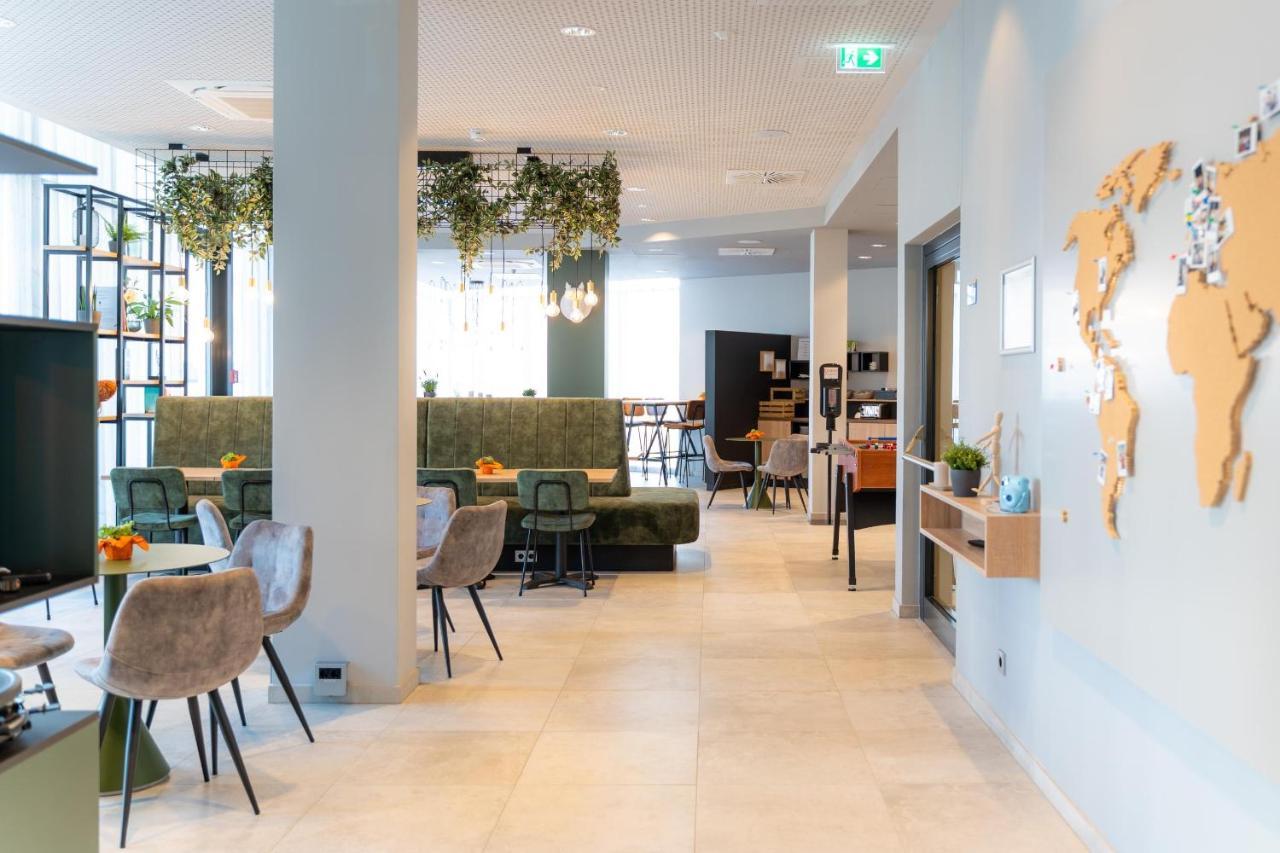 Adagio Access Hotel