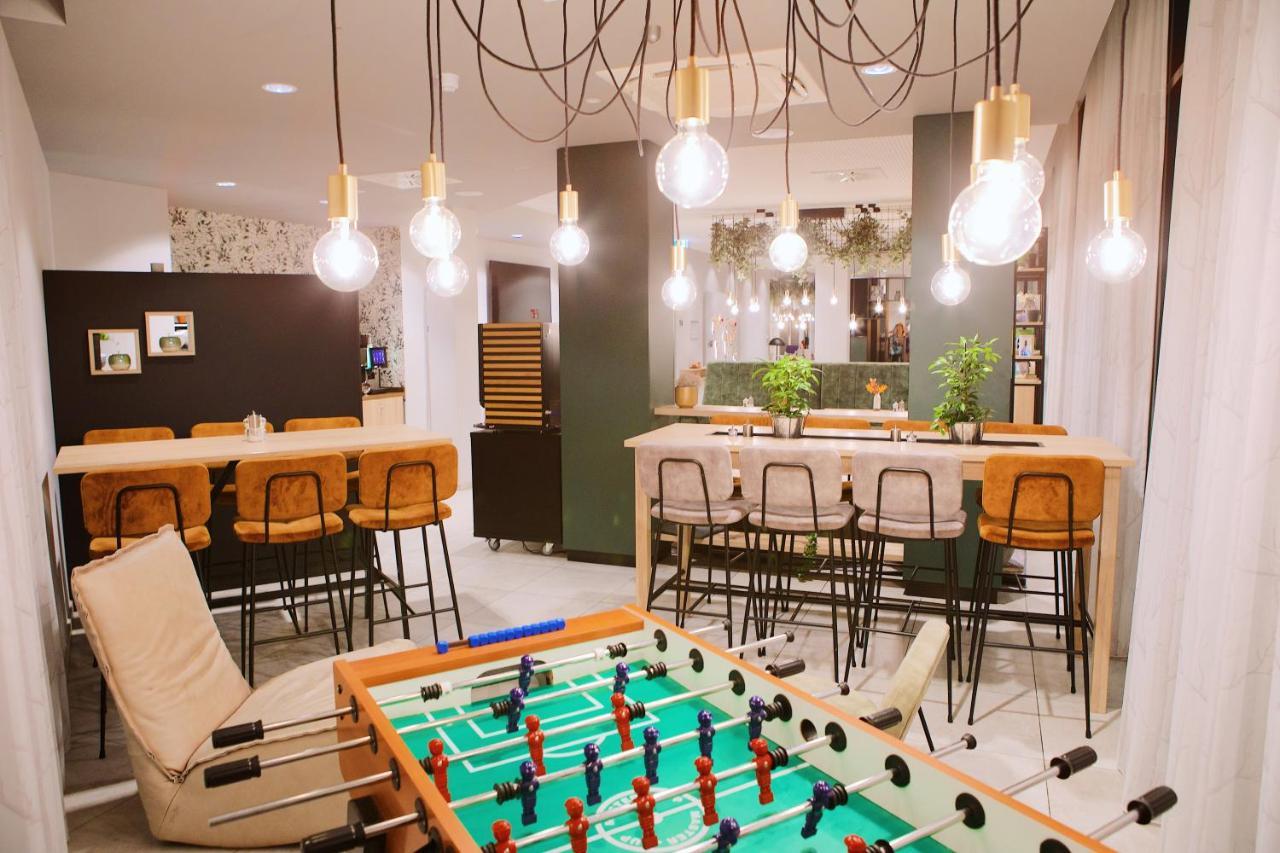 Adagio Access Hotel 3*