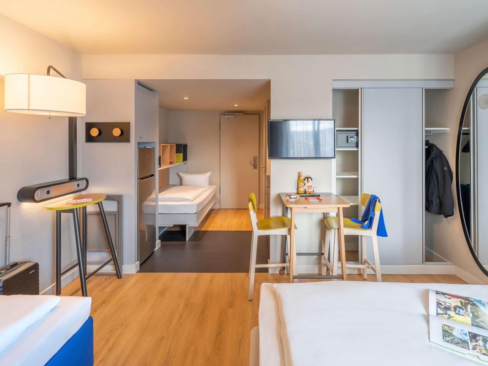 Adagio Access Hotel 3*